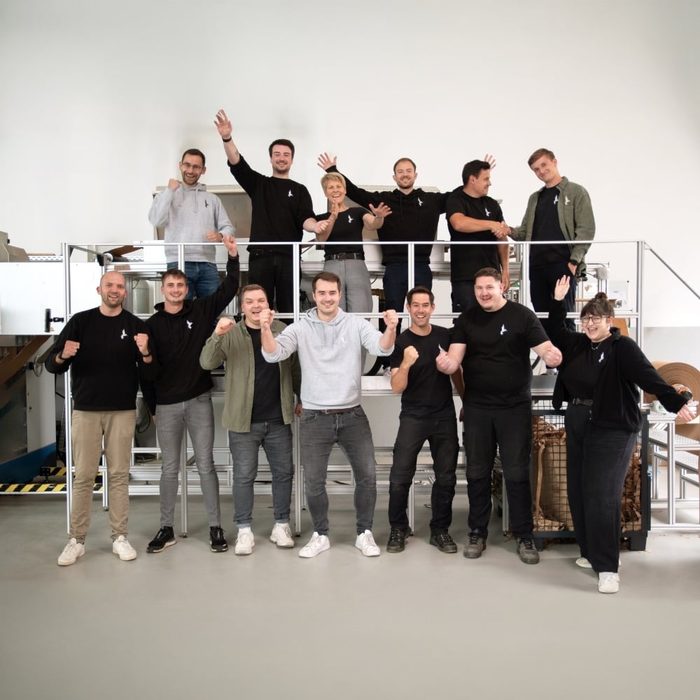 Presseseite2025-PapairTeam- Teamfoto Papair jetzt Downloaden