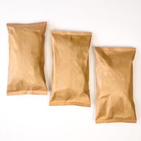PapairFill, die Polstertaschen gefüllt mit Altkartonage.