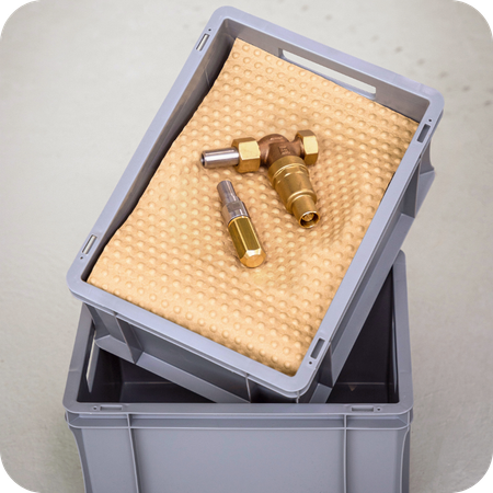 Product page2026-PapairWrap-sustainable-upholstery-paper-02