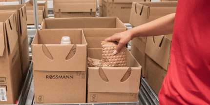 Padded envelopes from Papair in the Rossmann central warehouse